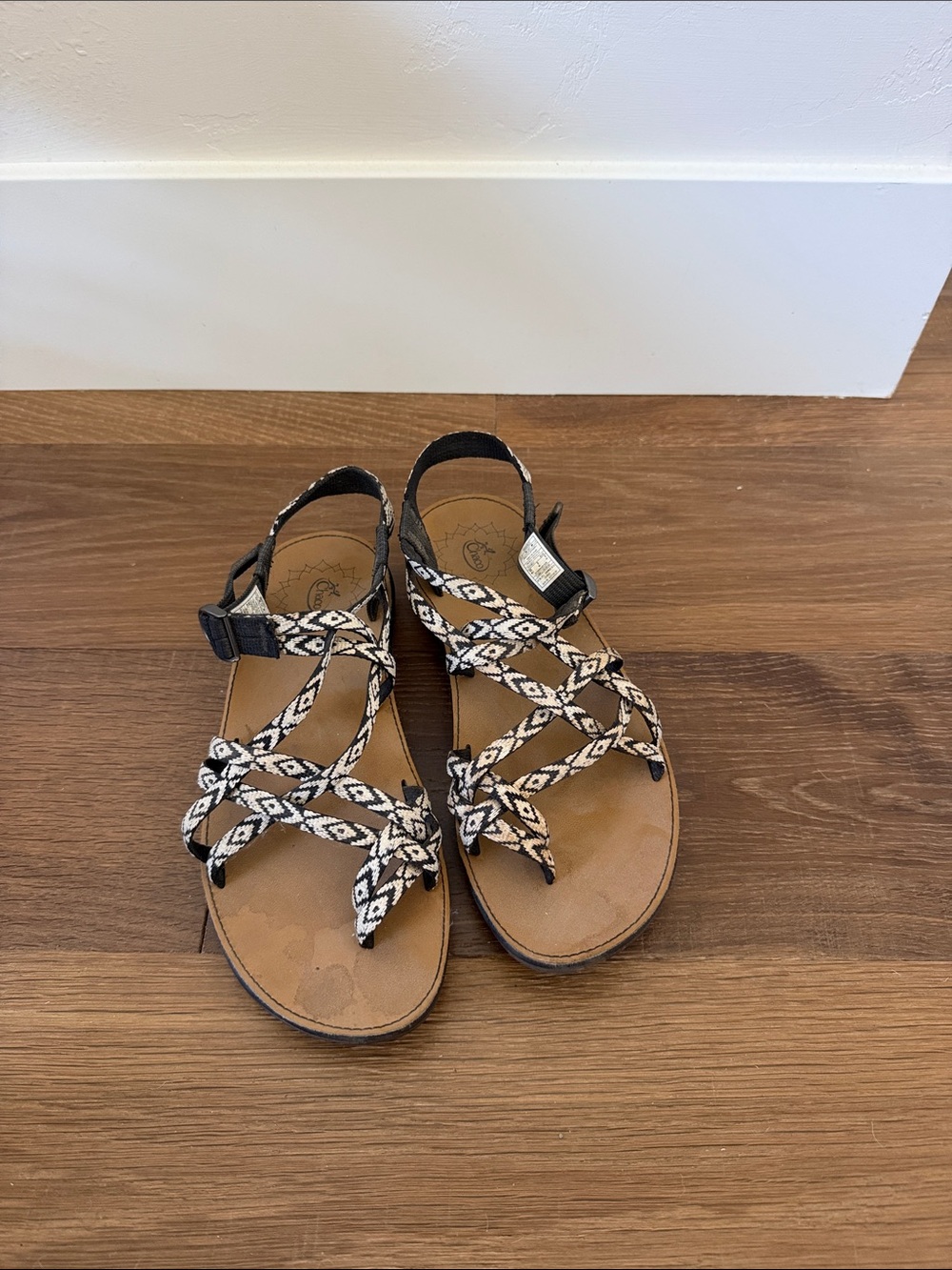 Chaco Women’s Black & White Patterned Strappy Sandals with Tan Footbed